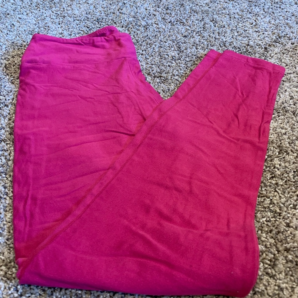 Solid pink LuLaRoe OS leggings